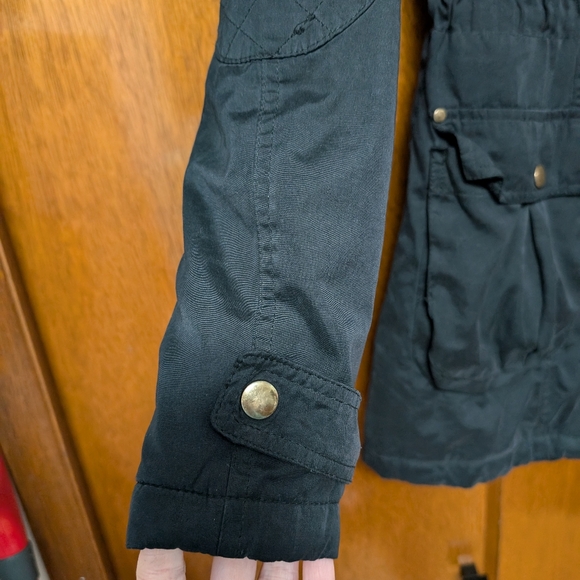 Chicoree Black Jacket - Picture 7 of 8